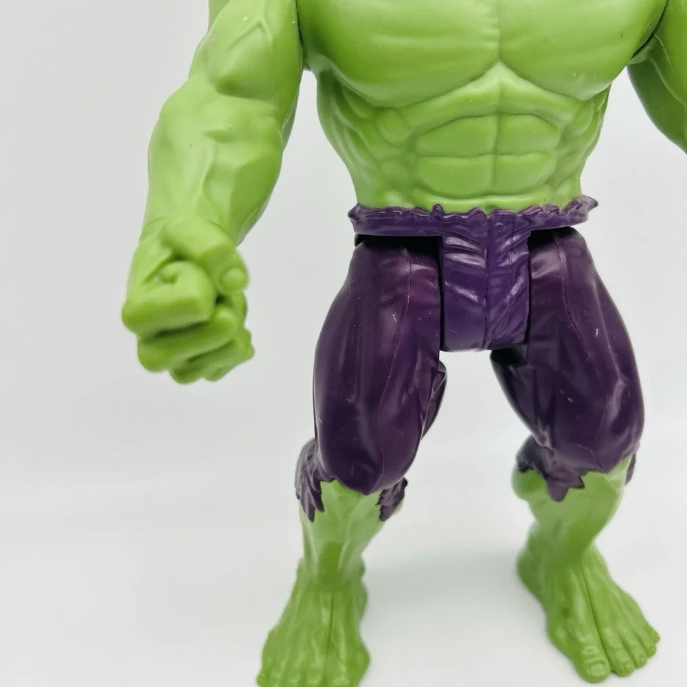 Hulk Action Figure Titans Hero Series 12